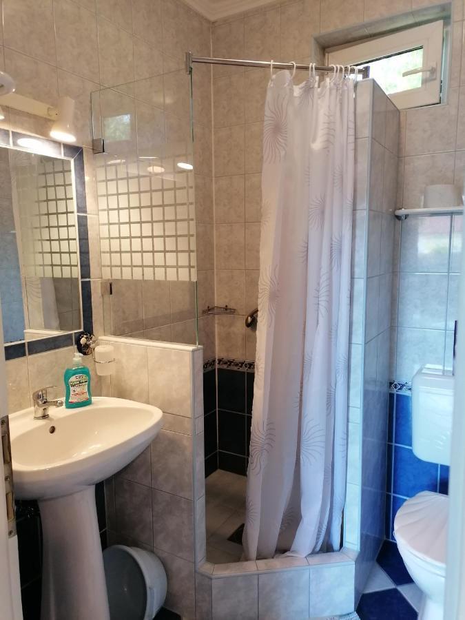 Kaktuszvirag Apartmanhaz Хайдусобосло Экстерьер фото