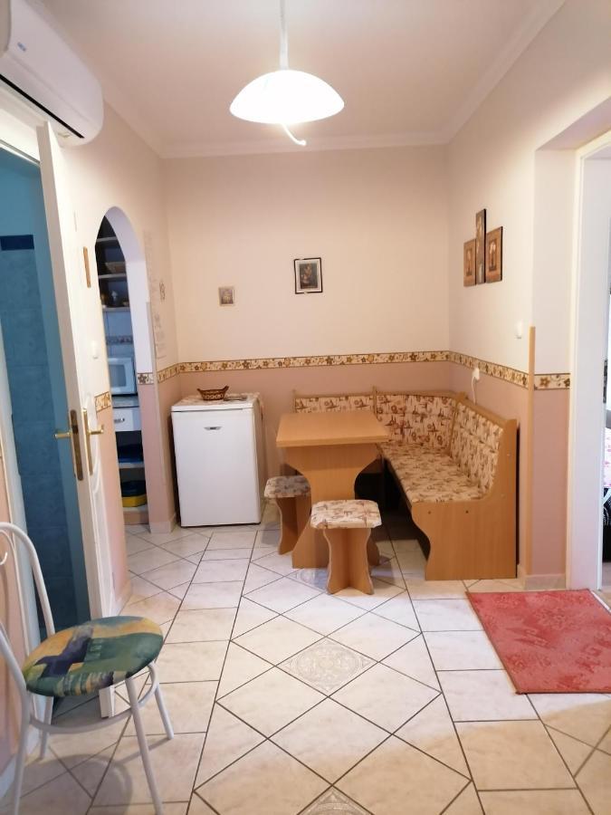 Kaktuszvirag Apartmanhaz Хайдусобосло Экстерьер фото